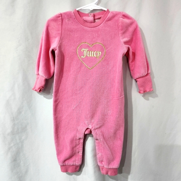 Juicy‎ Couture Kids Velour One Piece Size 6/9 Months Pink Gold Heart Snap - Picture 1 of 6